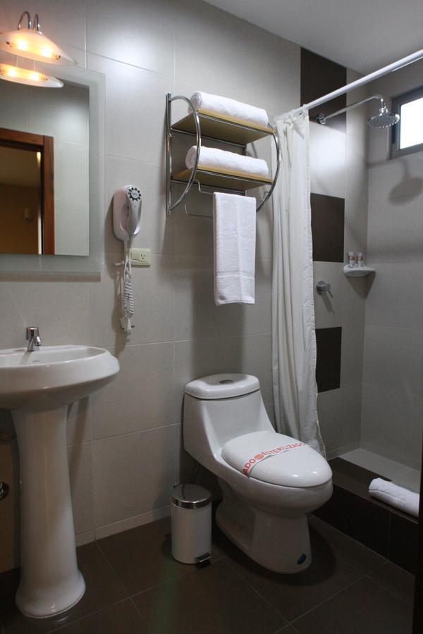 Hotel Puerto Banana El Guabo Eksteriør bilde